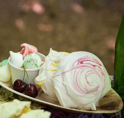 Palm Leaf 10" "Egg" Shape Plate